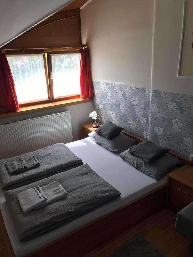 Hunyadi Panzio-Apartman Makó Eksteriør bilde