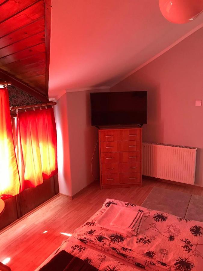 Hunyadi Panzio-Apartman Makó Eksteriør bilde