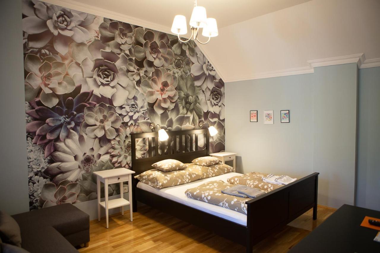Hunyadi Panzio-Apartman Makó Eksteriør bilde