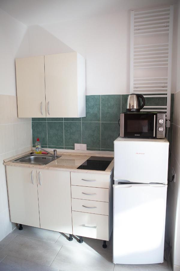 Hunyadi Panzio-Apartman Makó Eksteriør bilde