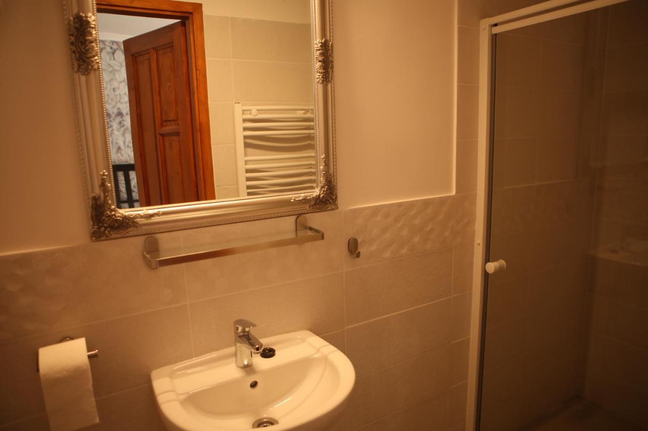 Hunyadi Panzio-Apartman Makó Eksteriør bilde